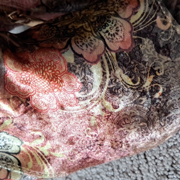 BAMBOO Print Velour Booties - Picture 10 of 13